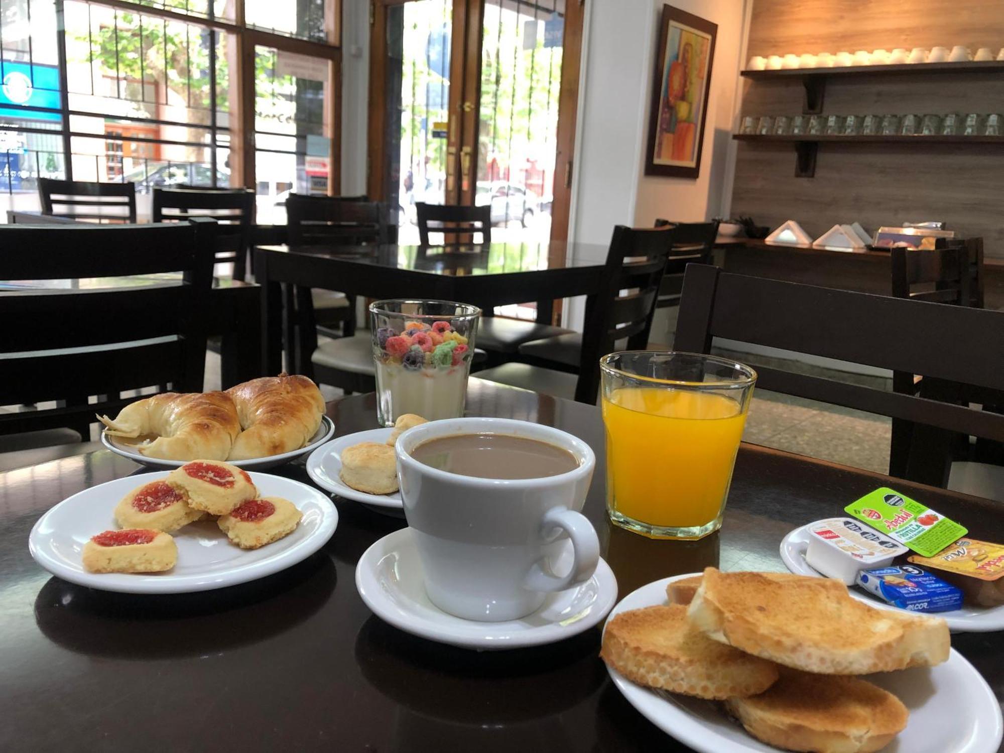Hotel Tirol Mar del Plata Ngoại thất bức ảnh
